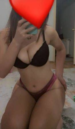 Şirinevler Escort Bayan Semrayla Zevk Dolu Bir Gece
